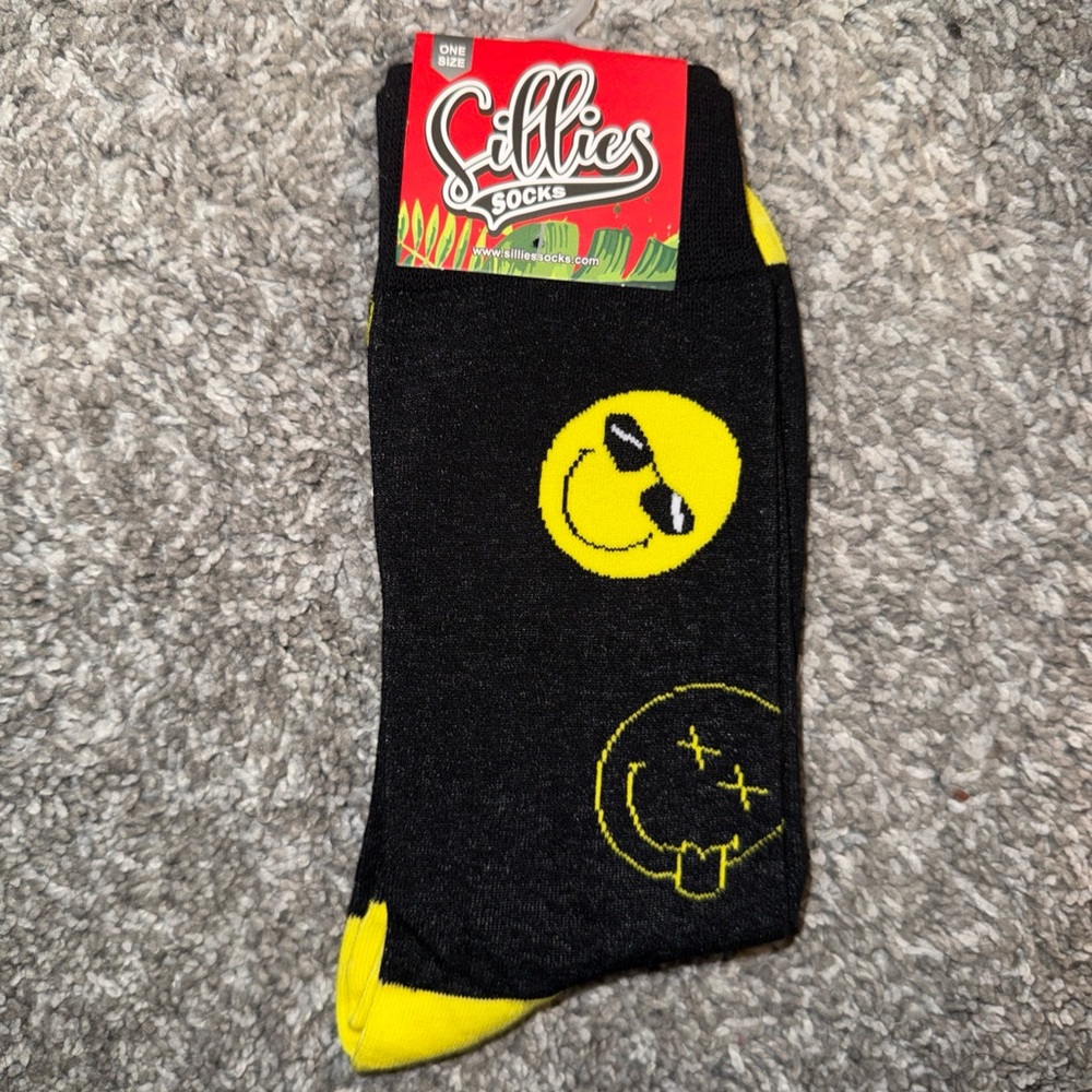 Sillies Socks - Crew Length Novelty Socks - Great Gifts - One Size - NWT 1 pair